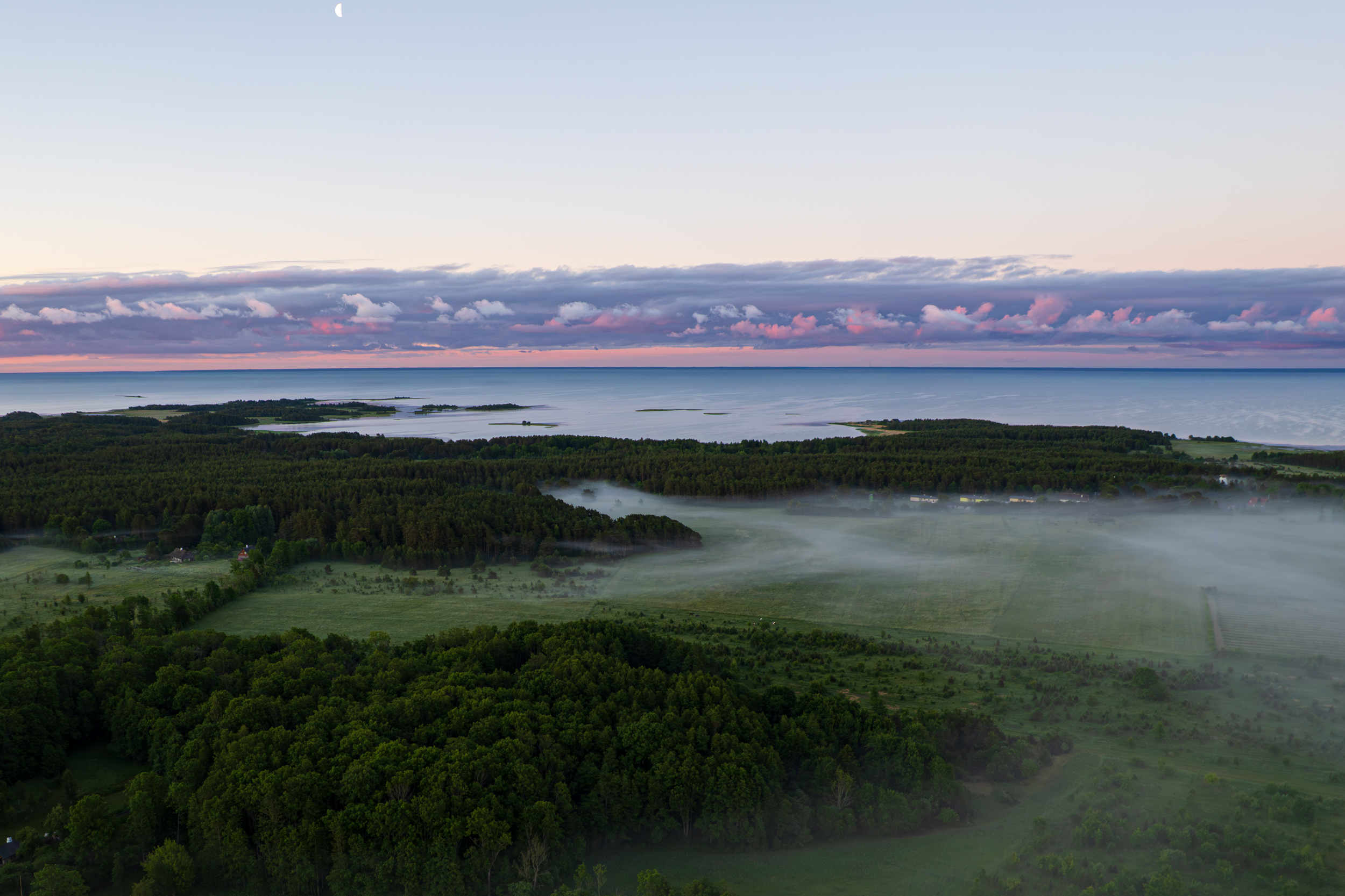 Hiiumaagia trio kalender 2026 - Image 8